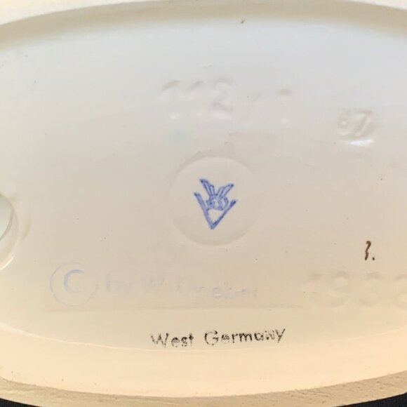 Goebel Hummel Just Resting Figurine 112/1 TMK2 Full Bee 1938 Reinhold Unger - Picture 10 of 10